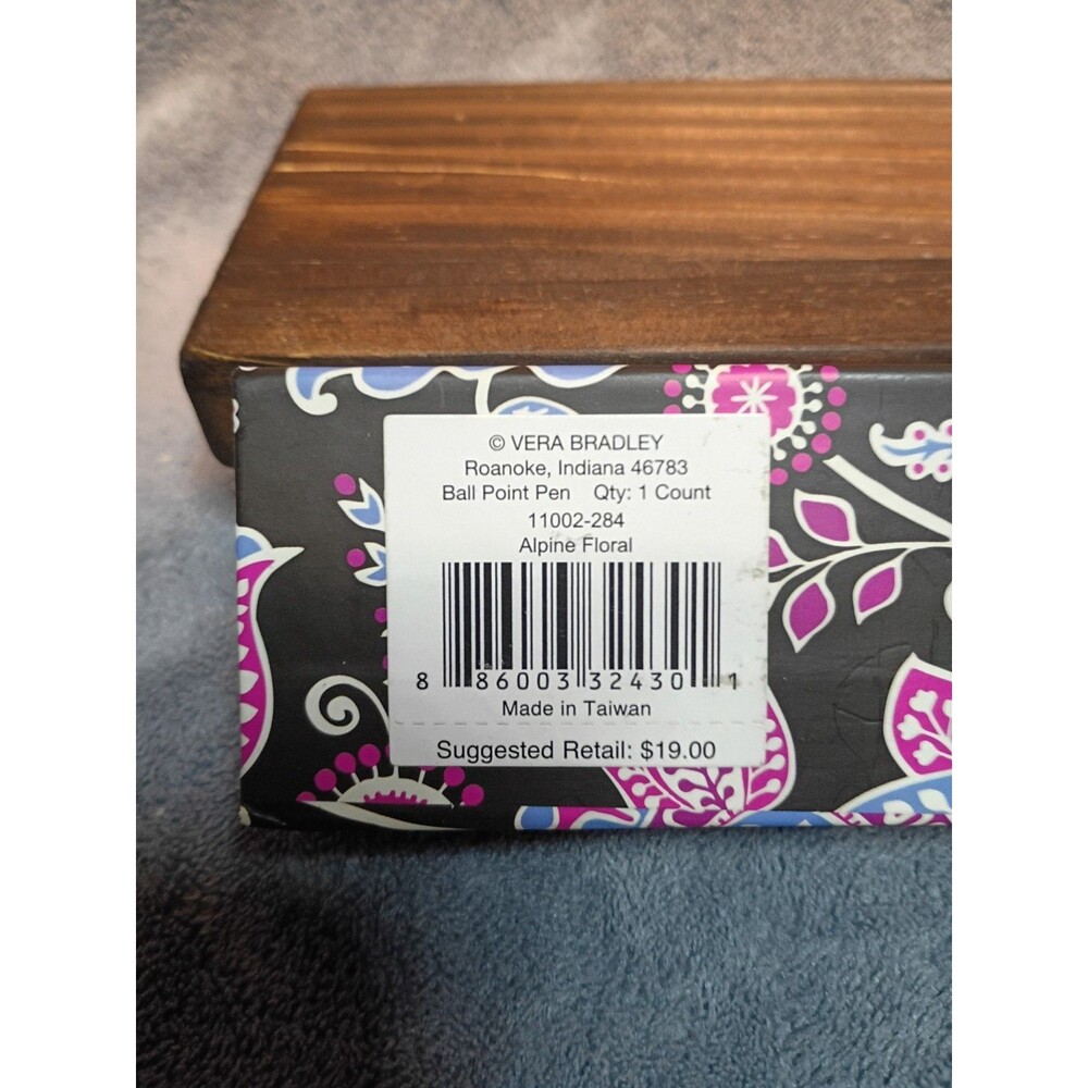 Vera Bradley Ballpoint Pens Lot of 2 Alpine Floral Midnight Paisley Boxed - Picture 5 of 13